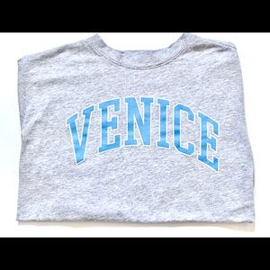 venice blue and grey tee